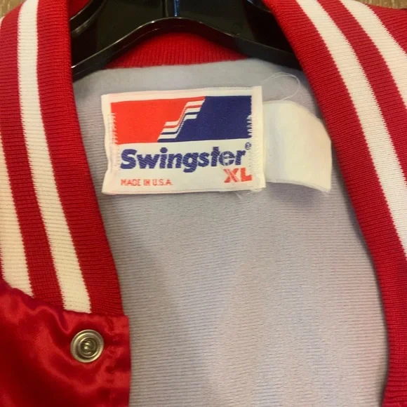 Vintage Made in the USA Firestone Red Bomber Jacket - Picture 4 of 12